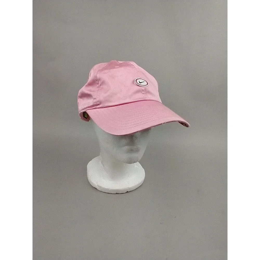 Nike Heritage86 Pink Satin Adjustable Hat Floral Brim Swoosh‎ Logo Womens Cap